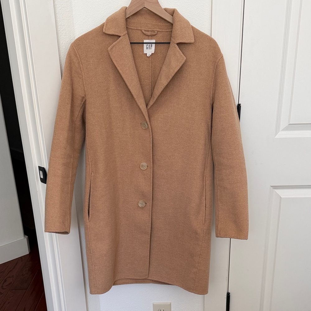 GAP Women's Camel Single-Button Wool-Blend Trench Coat